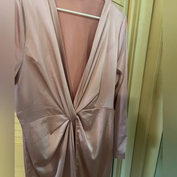 Satin Blush Deep V Dress - Picture 6 of 8